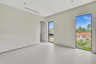 2222 SW 14th St, Miami, FL 33145 - Photo 45