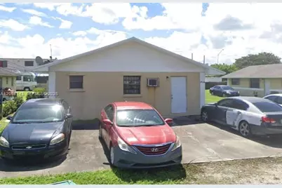 2416 NW 79th Ter #2418, Miami, FL 33147 - Photo 1