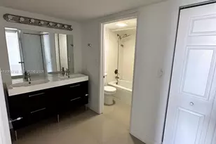 20515 E Country Club Dr, Aventura, FL 33180 - Photo 17