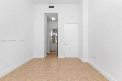 19900 E Country Club Dr #104, Aventura, FL 33180 - Photo 27