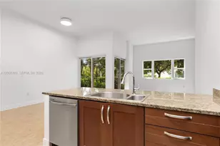 19900 E Country Club Dr, Aventura, FL 33180 - Photo 3
