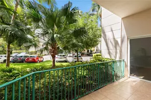 19900 E Country Club Dr, Aventura, FL 33180 - Photo 13