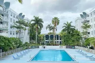 492 NW 165th St Rd, Miami, FL 33169 - Photo 1