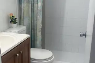 12945 SW 116th St, Miami, FL 33186 - Photo 9