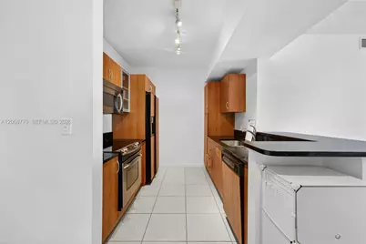 18800 NE 29th Ave #904, Aventura, FL 33180 - Photo 7
