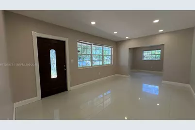 251 N 68th Ter #251, Hollywood, FL 33024 - Photo 3
