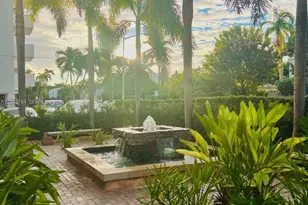 1045 10th St, Miami Beach, FL 33139 - Photo 3