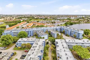 9375 Fontainebleau Blvd, Miami, FL 33172 - Photo 21