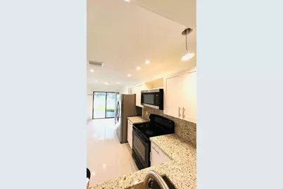 4157 SW 85th Ave #3, Davie, FL 33328 - Photo 5