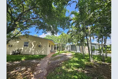 3451 NW 2nd St, Lauderhill, FL 33311 - Photo 3