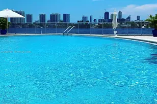 16570 NE 26th Ave, North Miami Beach, FL 33160 - Photo 27