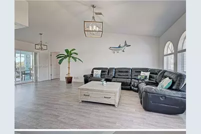 15073 Ingraham Blvd, Port Charlotte, FL 33981 - Photo 5
