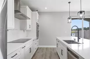 15411 SW 9th Way, Miami, FL 33194 - Photo 13
