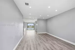 15411 SW 9th Way, Miami, FL 33194 - Photo 5