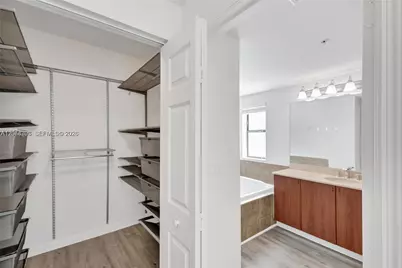 888 S Douglas Rd #304, Coral Gables, FL 33134 - Photo 9