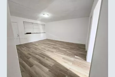 1255 Marseille #21, Miami Beach, FL 33141 - Photo 7