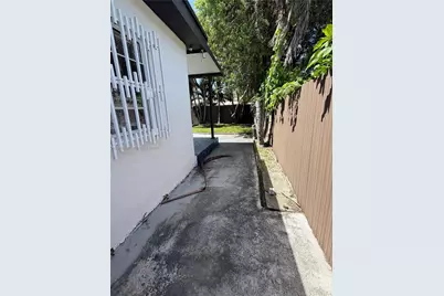 3311 NW 16th Ter, Miami, FL 33125 - Photo 43