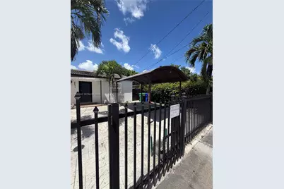 3311 NW 16th Ter, Miami, FL 33125 - Photo 3