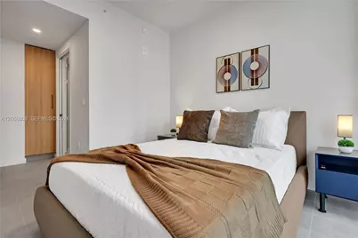 121 NE 5th St #2110, Miami, FL 33132 - Photo 11