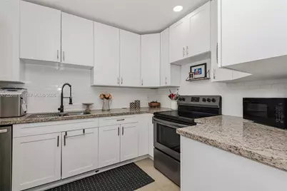 18145 SW 95th Ct, Palmetto Bay, FL 33157 - Photo 25