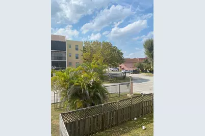 5241 Geneva Way #203, Doral, FL 33166 - Photo 7