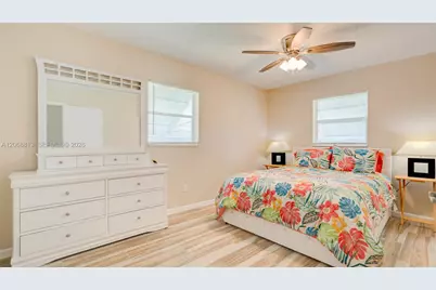 3344 Plaza Pl, Lake Worth, FL 33462 - Photo 13