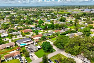 3344 Plaza Pl, Lake Worth, FL 33462 - Photo 41