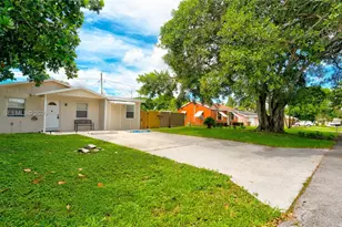 3344 Plaza Pl, Lake Worth, FL 33462 - Photo 1