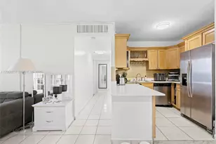 7441 Wayne Ave, Miami Beach, FL 33141 - Photo 7