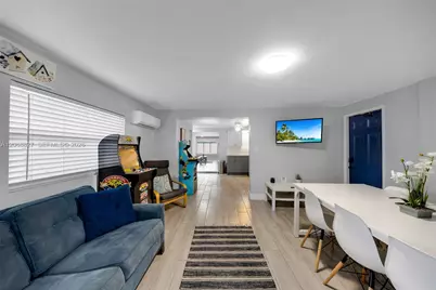 817 SW 12th St, Fort Lauderdale, FL 33315 - Photo 3