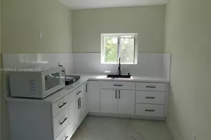 1851 NW 32nd Ave, Miami, FL 33125 - Photo 15
