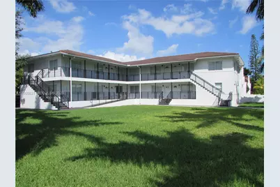 9220 Biscayne Blvd #3, Miami Shores, FL 33138 - Photo 11