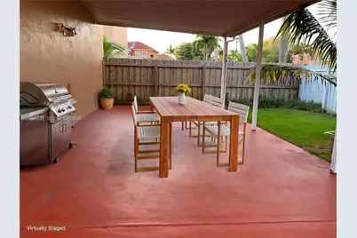 12447 NW 7th St, Miami, FL 33182 - Photo 21