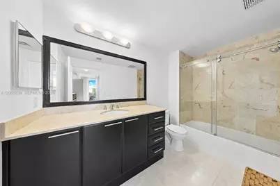 2101 Brickell Ave #3202, Miami, FL 33129 - Photo 13