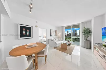 2101 Brickell Ave #3202, Miami, FL 33129 - Photo 7