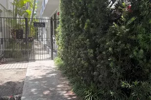1616 Michigan Ave, Miami Beach, FL 33139 - Photo 9