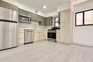 609 Lenox Ave., Miami Beach, FL 33139 - Photo 3