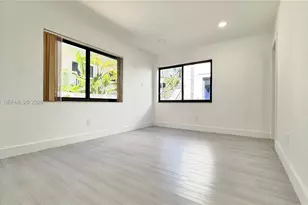 609 Lenox Ave., Miami Beach, FL 33139 - Photo 7