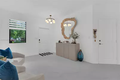550 NE 207th St, Miami, FL 33179 - Photo 5
