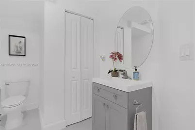 550 NE 207th St, Miami, FL 33179 - Photo 25
