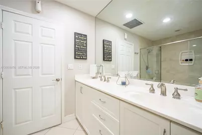 10210 SW 191st St, Cutler Bay, FL 33157 - Photo 45