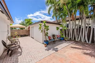 10210 SW 191st St, Cutler Bay, FL 33157 - Photo 59