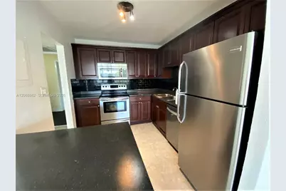 2761 Taft St #405, Hollywood, FL 33020 - Photo 7