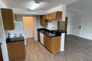 8739 NW 39th St, Sunrise, FL 33351 - Photo 5