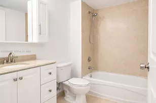 275 NE 18th St, Miami, FL 33132 - Photo 5