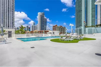 275 NE 18th St #1510, Miami, FL 33132 - Photo 13