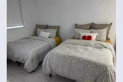 2851 Leonard Dr #J503, Aventura, FL 33160 - Photo 5