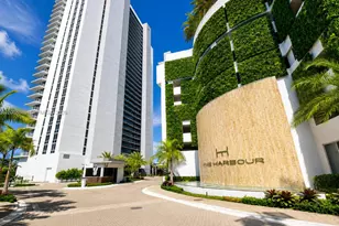 16385 Biscayne Blvd, North Miami Beach, FL 33160 - Photo 1