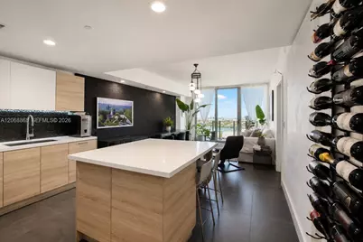 16385 Biscayne Blvd #1920, North Miami Beach, FL 33160 - Photo 3