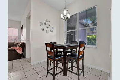 938 Bluewood Ter, Weston, FL 33327 - Photo 33
